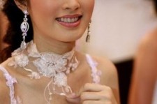常州人妖皇后(中国富豪娶人妖皇后)