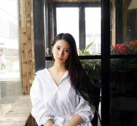 常州女友兼职模特的小说(女友兼职模特的小说保举)