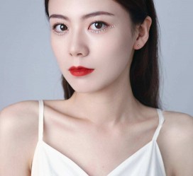 常州兼职模特要打点模卡吗(兼职做模特要交钱拍模卡)