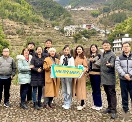 常州商务伴游招聘 潮声丨百万年薪聘导游 浙江一座县城的“千金买马”记