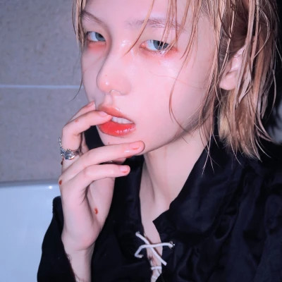 常州伴游女生樱花漫舞的资料