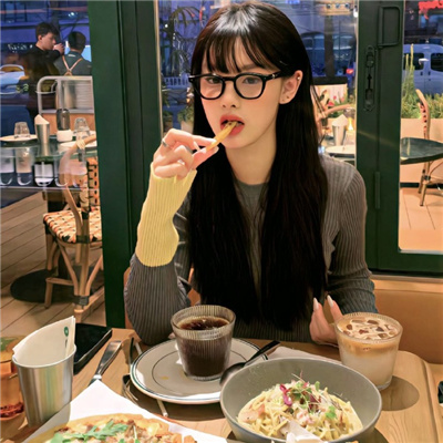 常州伴游女生娄婷的资料